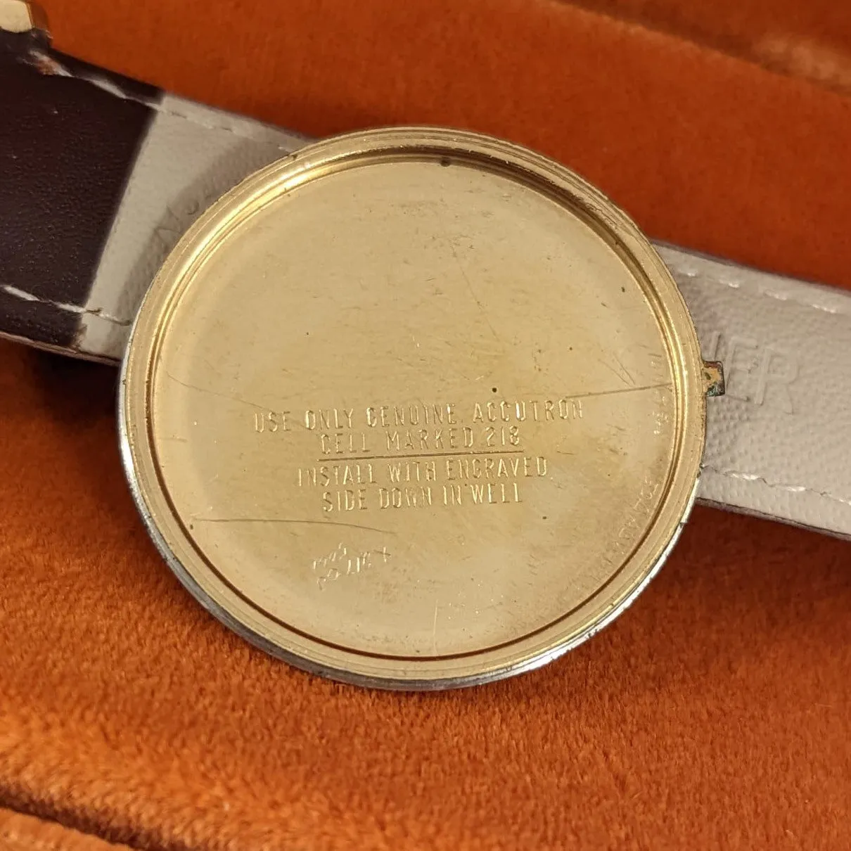 1976 BULOVA Accutron Calendar Watch Tunning Fork 2192.10 Wristwatch