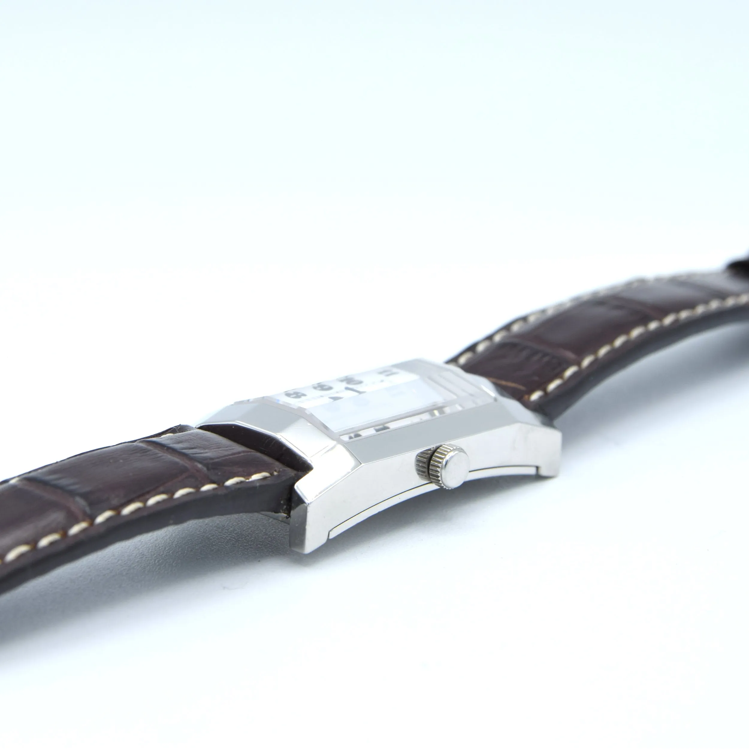 1990s Alfred Dunhill 'Facet' swiss quartz Date Wristwatch with White Dial on leather   Buckle