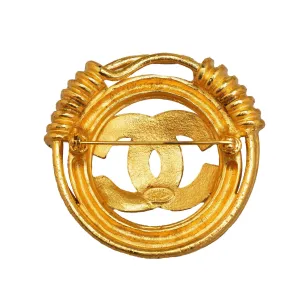 CHANEL Pins & brooches