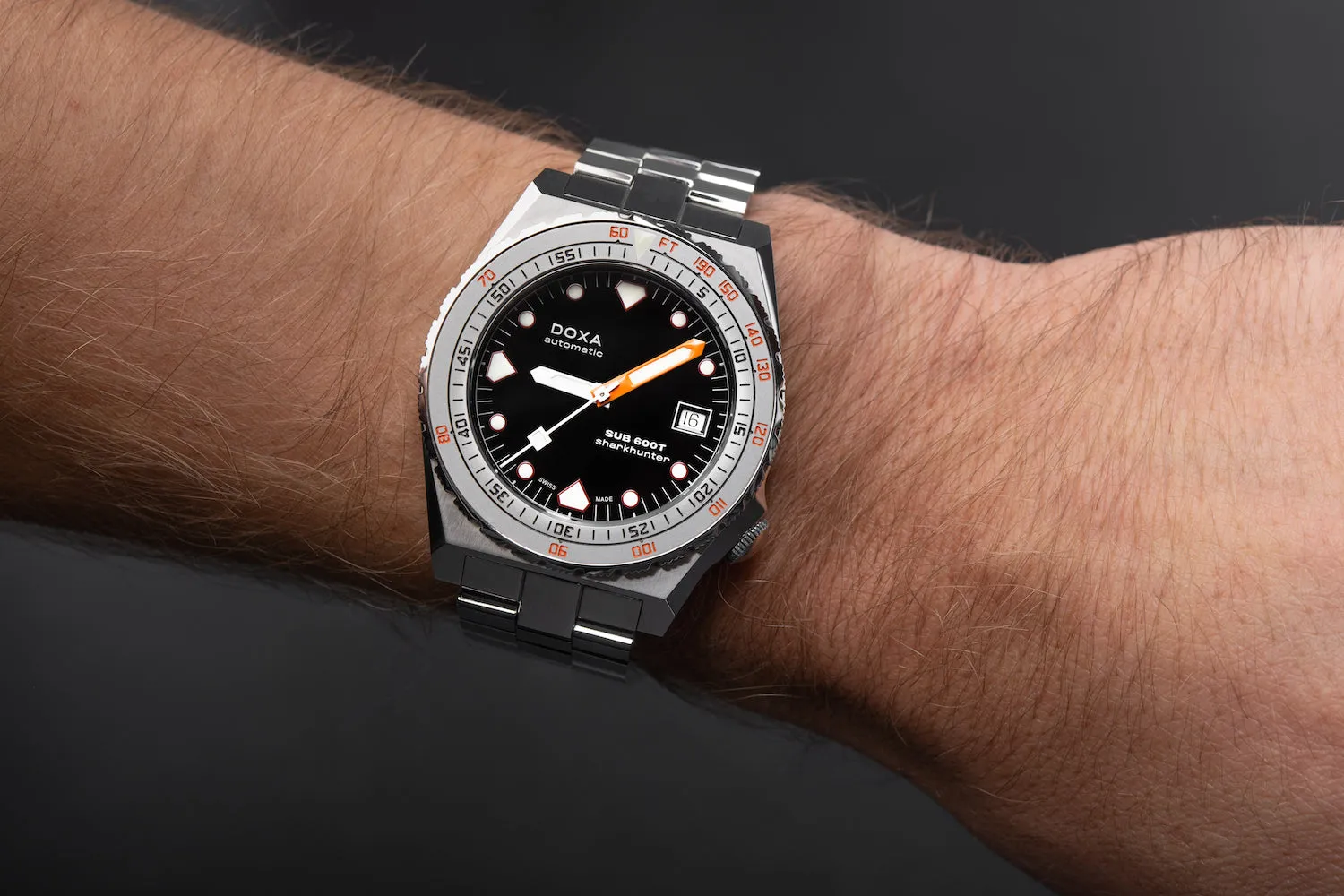Doxa SUB 600T Sharkhunter Bracelet