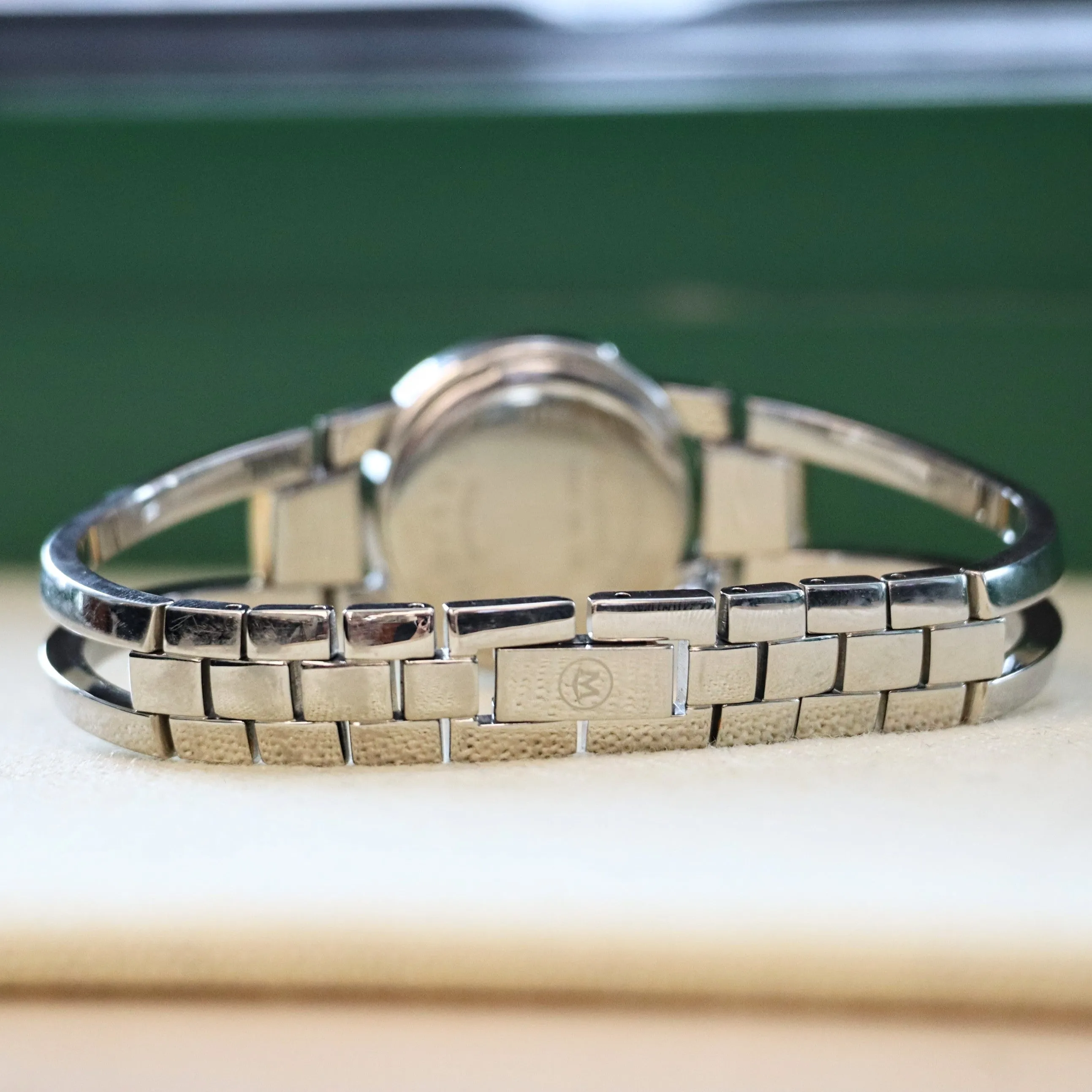 Ladies MOVADO Amorosa Watch Two-Tone Bangle Bracelet Wristwatch Ref. 81 E4 1842 - Double Box & Papers!