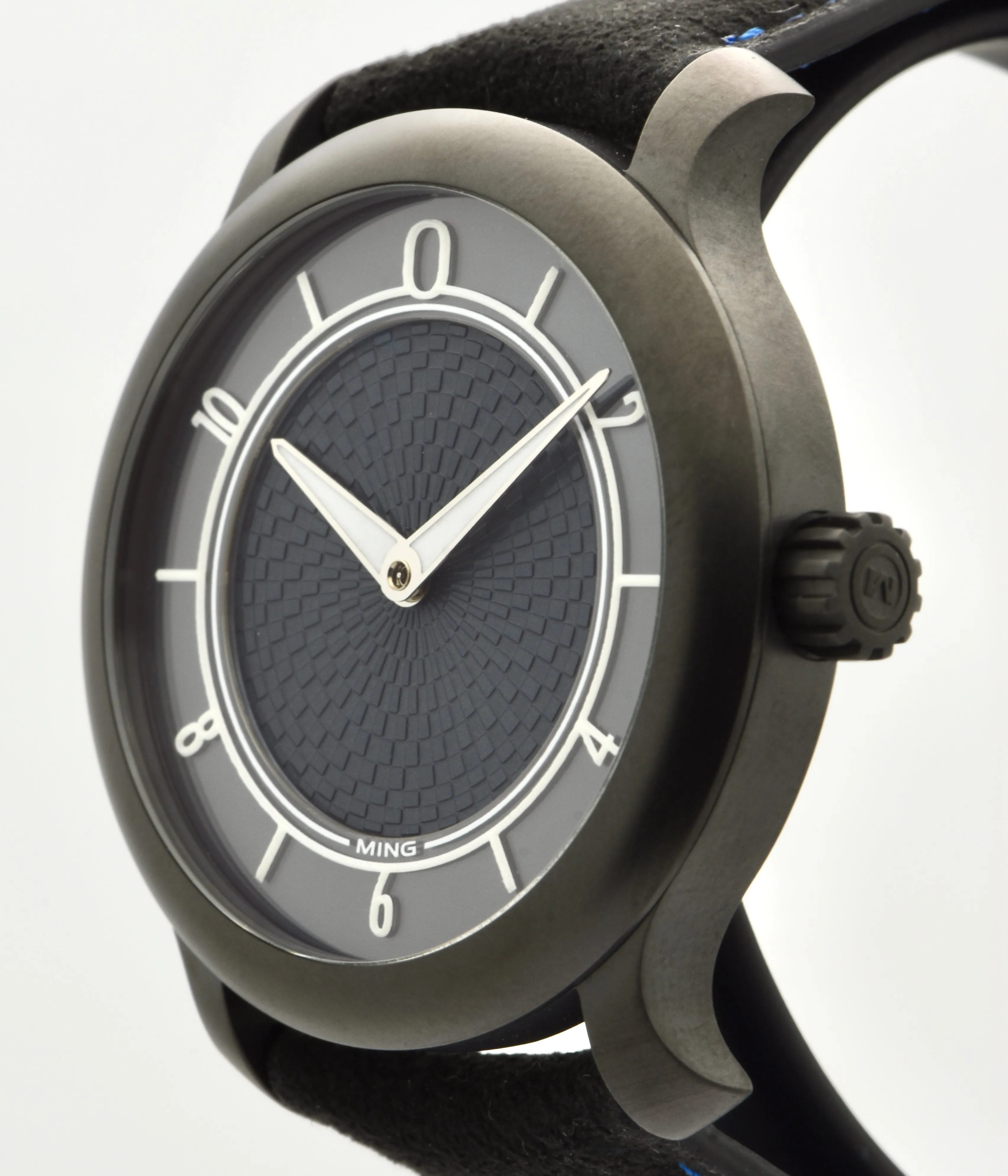 MING 17.06 Special Limited Edition