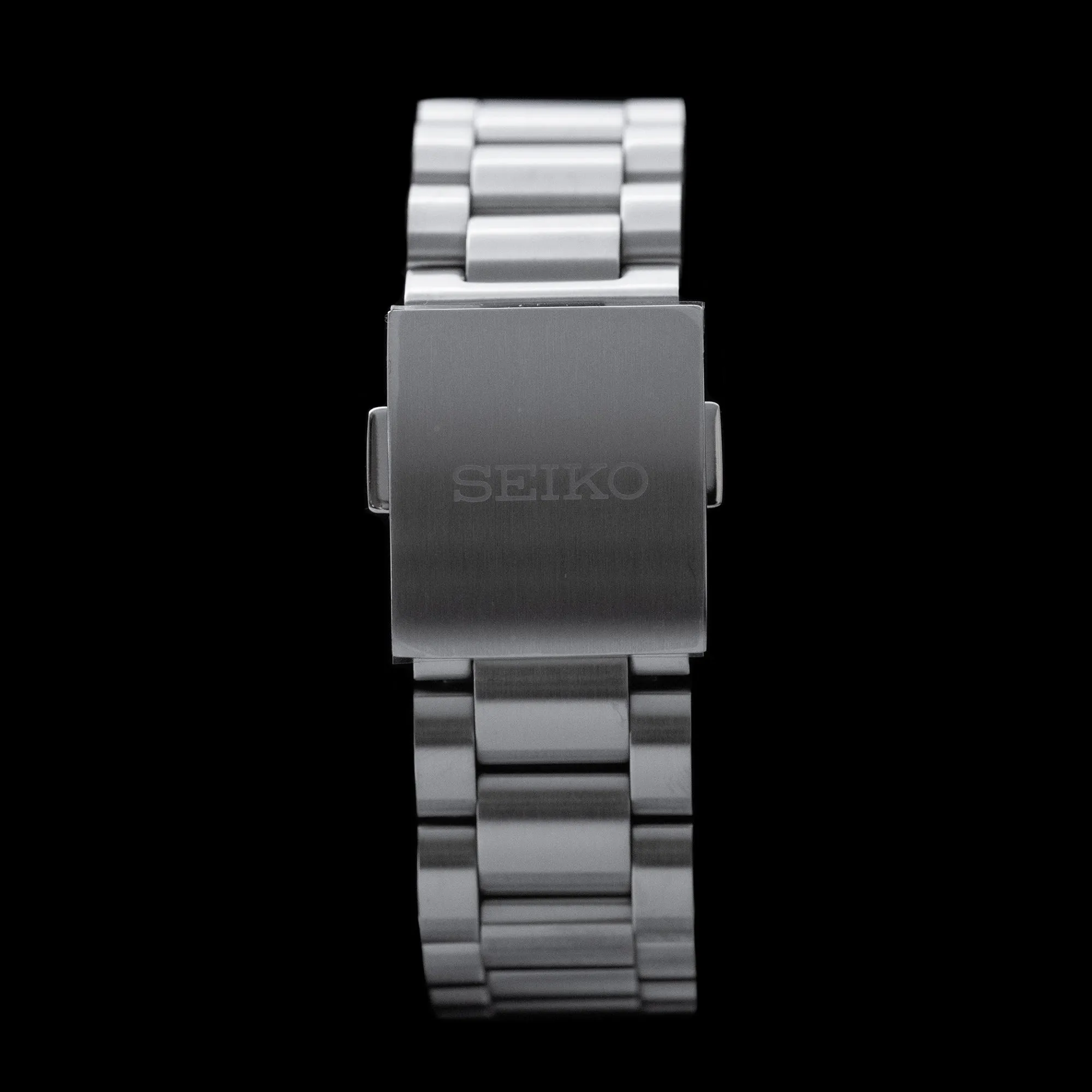 Seiko - Prospex Speedtimer Solar Chronograph White SSC813P